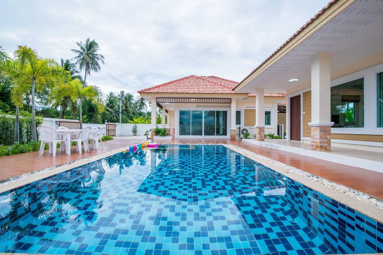 The Legacy Huahin Pool Villa Exterior foto